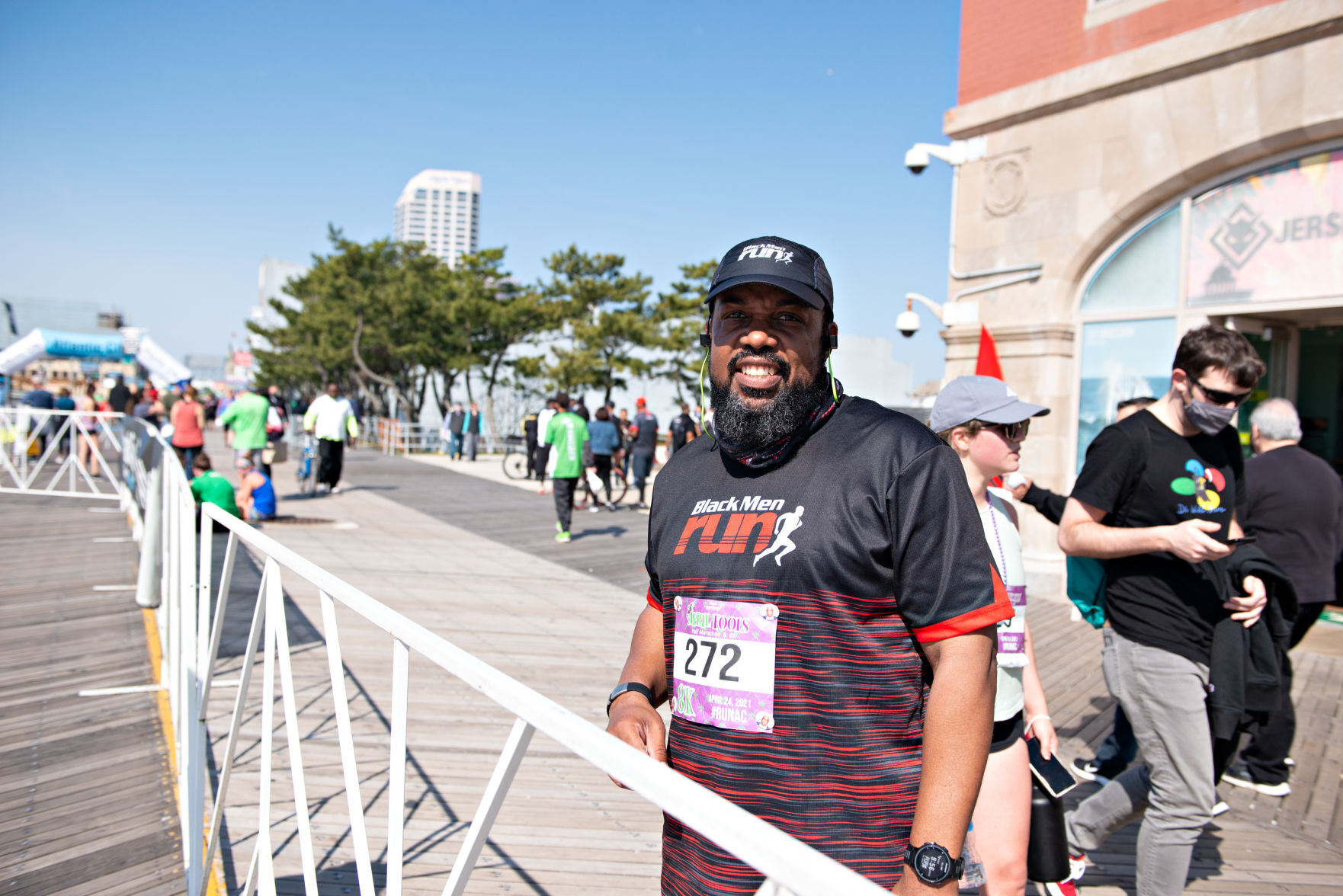 042321_nws_acmarathon